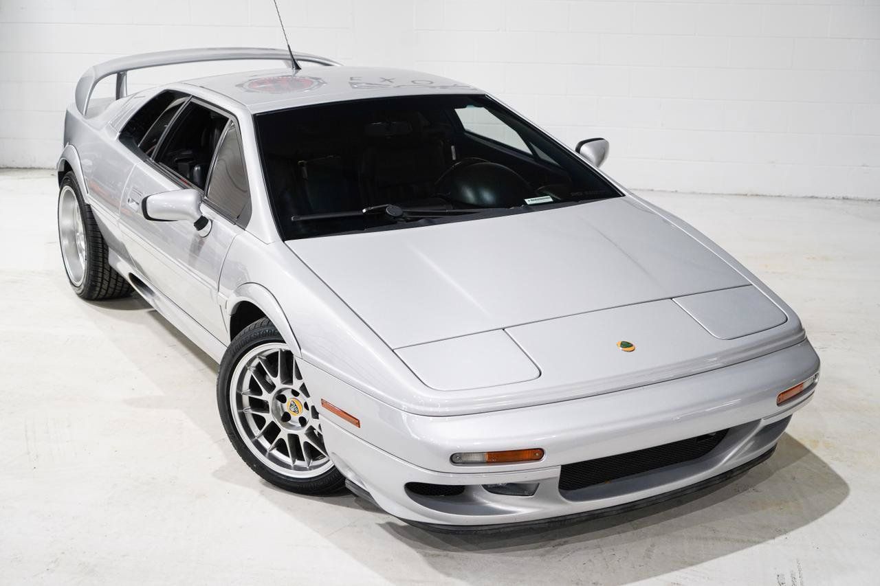 Used 2002 Lotus Esprit RWD image 19