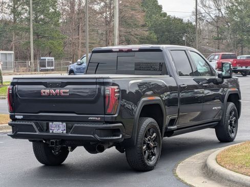 Used 2024 GMC Sierra 2500 AT4 w/ AT4 Premium Plus Package image 5