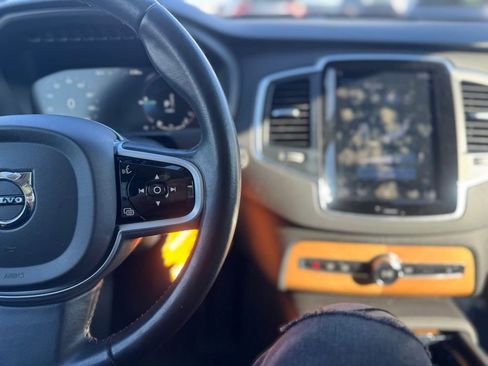 Used 2021 Volvo XC90 T8 Inscription Expression w/ Protection Package Premier image 7