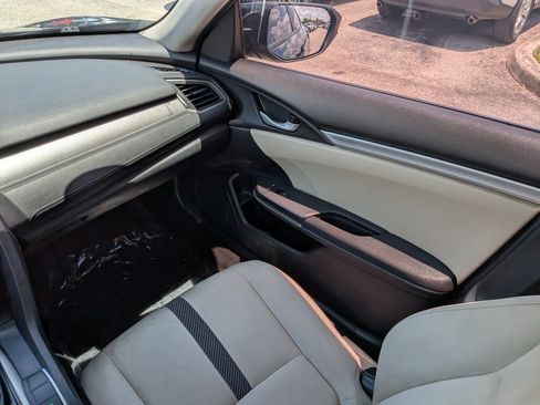 Used 2018 Honda Civic LX image 17