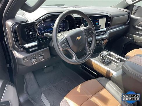 Used 2024 Chevrolet Silverado 1500 High Country w/ High Country Premium Package image 12