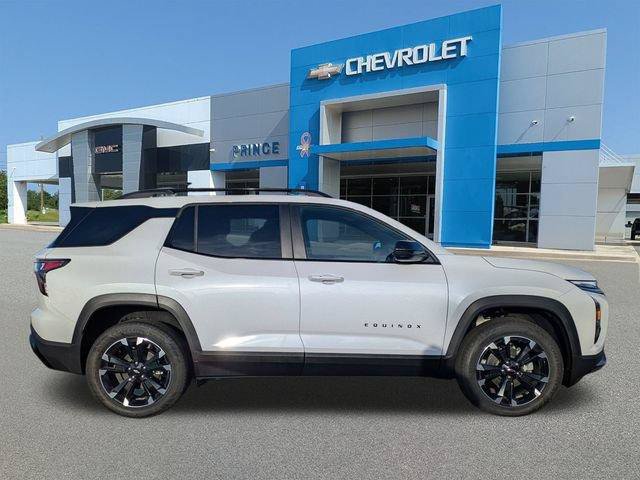 New 2026 Chevrolet Equinox RS w/ Convenience Package III FWD image 4