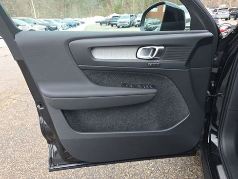 New 2026 Volvo XC40 B5 Plus w/ Protection Package Premier AWD/4WD image 22