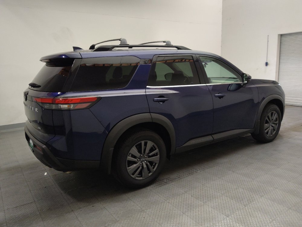 Used 2022 Nissan Pathfinder SV FWD image 10