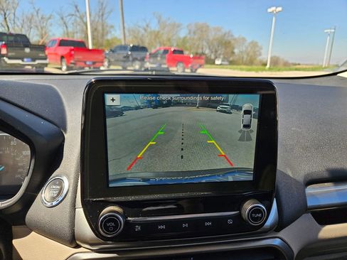 Used 2018 Ford EcoSport SE w/ SE Convenience Package image 14