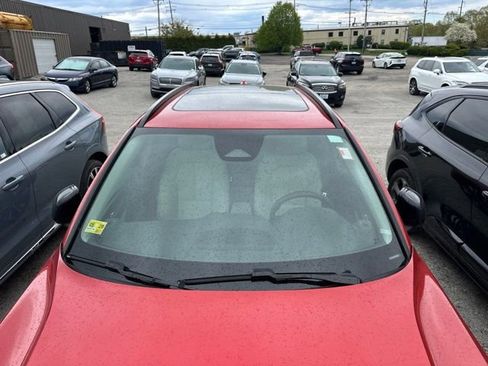 Used 2023 Volvo XC40 B5 Plus w/ Driver Assist Package AWD/4WD image 8