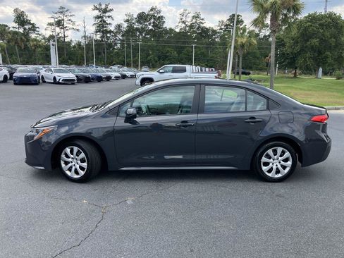 Certified 2025 Toyota Corolla LE w/ Convenience Package FWD image 2