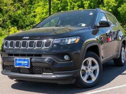 Used 2023 Jeep Compass Latitude w/ Convenience Group