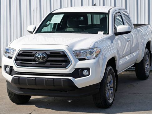 Used 2019 Toyota Tacoma SR5 image 35
