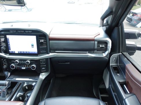 Used 2023 Ford F150 Lariat w/ Equipment Group 502A High image 38