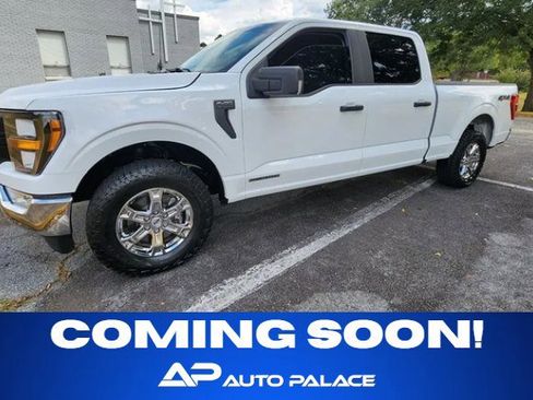 Used 2023 Ford F150 XL w/ Trailer Tow Package image 6