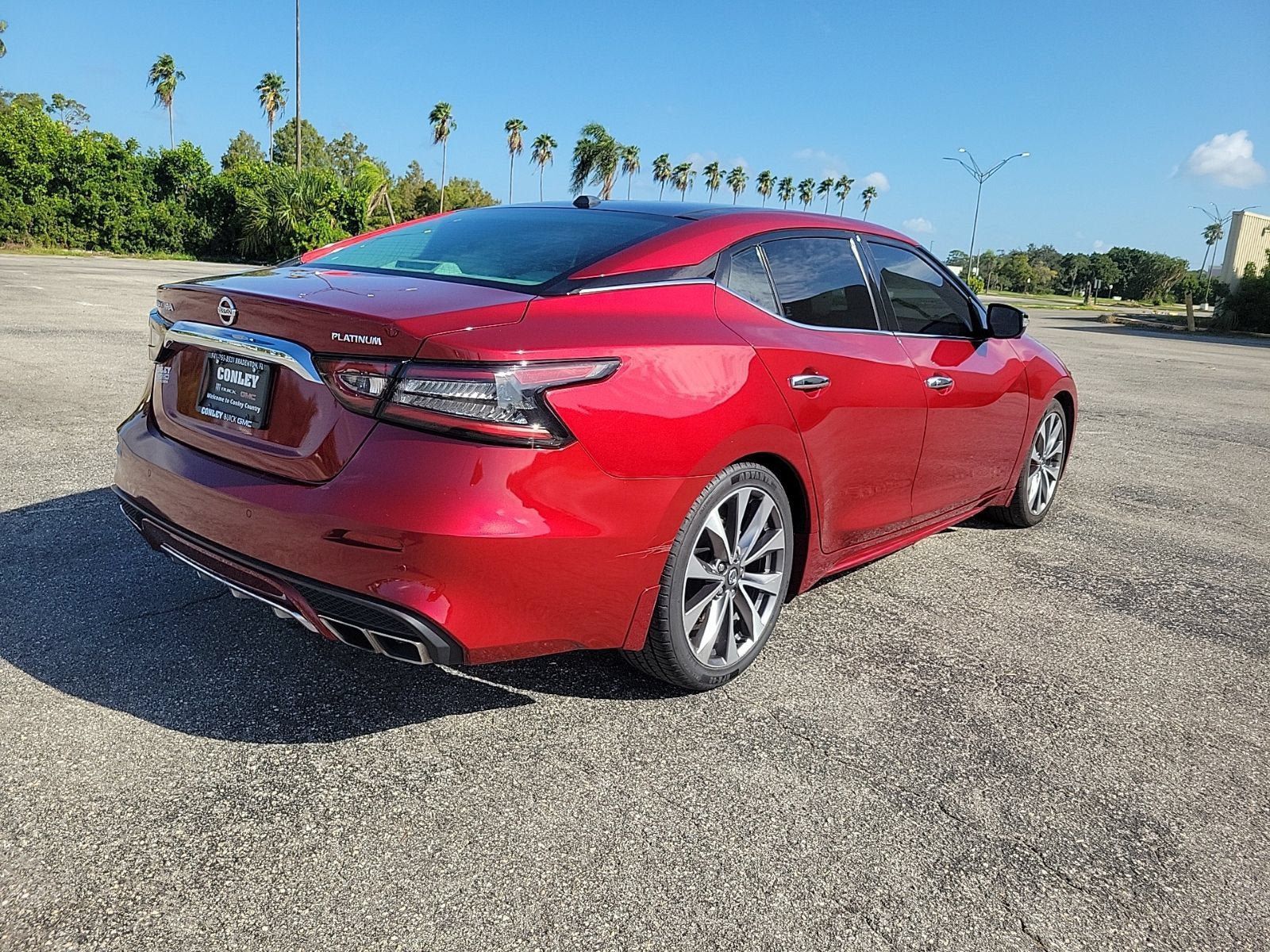 Used 2022 Nissan Maxima Platinum w/ Sport Mat Group FWD image 7