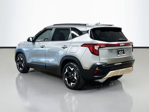 Certified 2025 Kia Seltos S FWD image 5