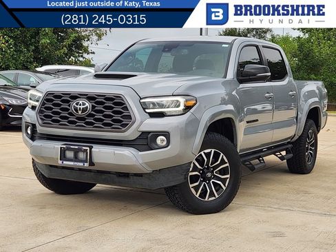 Used 2021 Toyota Tacoma TRD Sport w/ Technology Package RWD image 1
