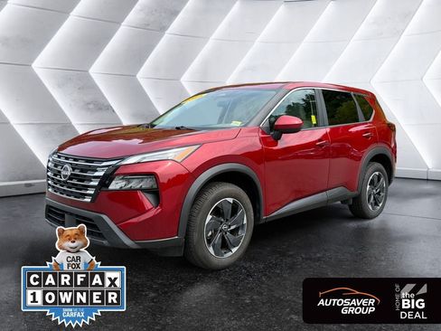 Used 2025 Nissan Rogue SV AWD/4WD image 1