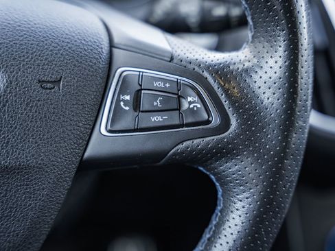 Used 2016 Ford Focus RS image 29