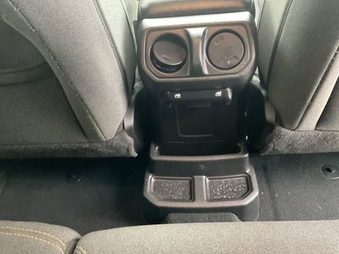 Used 2024 Jeep Wrangler Unlimited w/ Convenience Group image 13