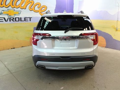 Used 2020 GMC Acadia SLE image 7
