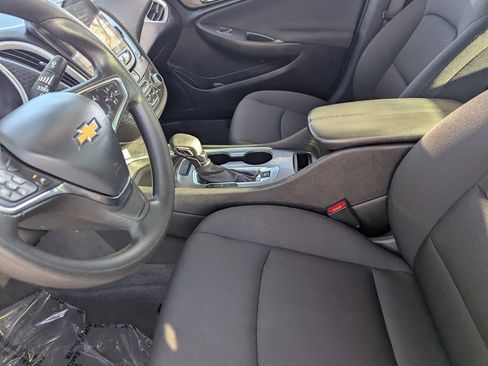 Used 2023 Chevrolet Malibu LT image 18