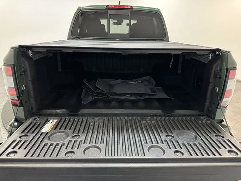 Used 2022 Nissan Frontier SV AWD/4WD image 33