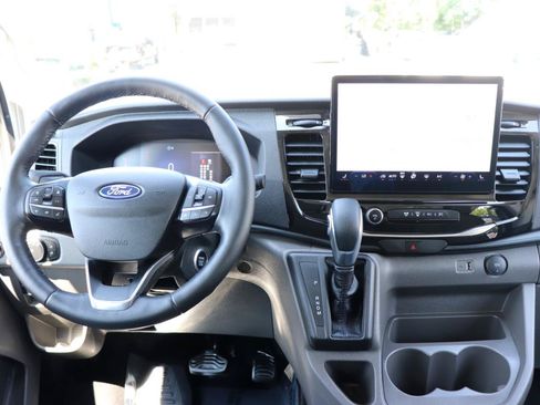 Used 2026 Ford Transit 350 XLT RWD image 21