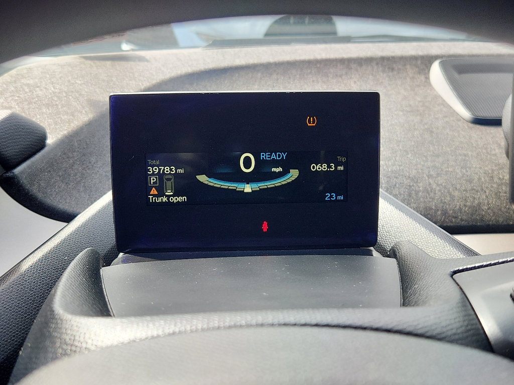 Used 2016 BMW i3 w/ Range Extender RWD image 26