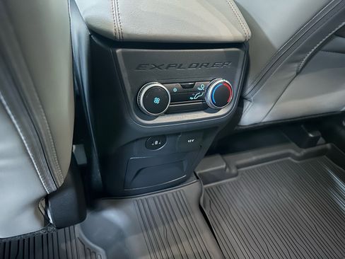 New 2026 Ford Explorer Active image 28