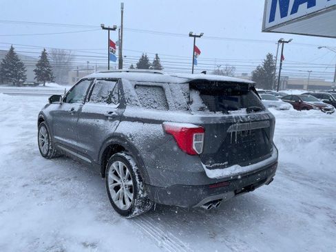 Used 2021 Ford Explorer Platinum w/ Equipment Group 601A image 3