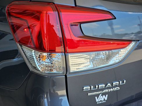 Certified 2023 Subaru Forester Limited AWD/4WD image 42