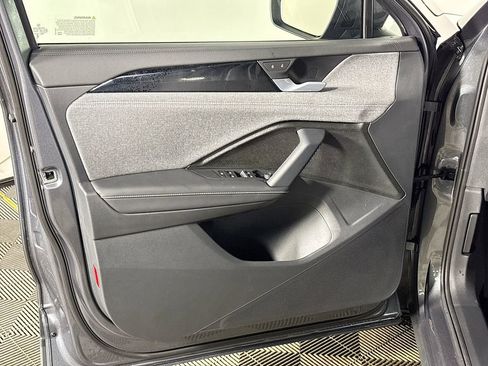 New 2026 Volkswagen Tiguan S image 10