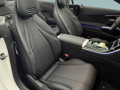 New 2026 Mercedes-Benz CLE 300 4MATIC Cabriolet image 24