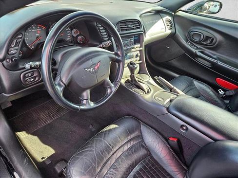 Used 2003 Chevrolet Corvette Convertible w/ Preferred Equipment Group1 image 10