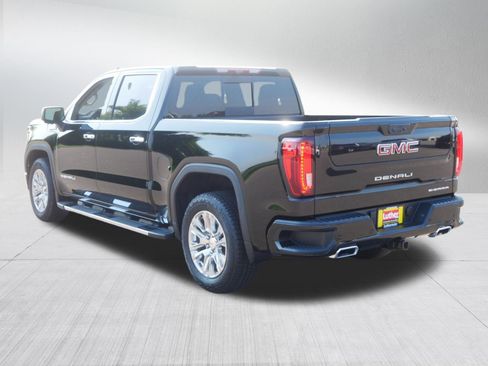 Used 2026 GMC Sierra 1500 Denali w/ Technology Package AWD/4WD image 5