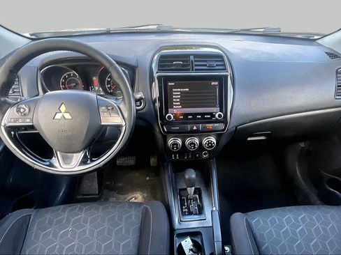 Used 2021 Mitsubishi Outlander Sport SE FWD image 12