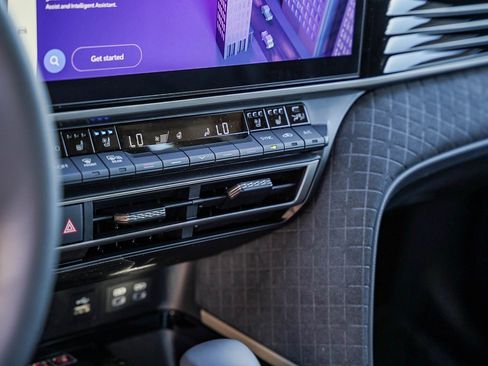 New 2026 Toyota Camry XLE image 25