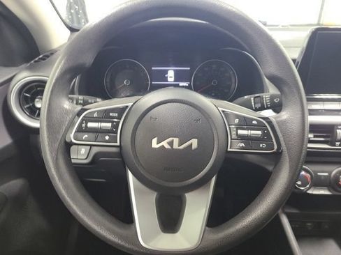 Used 2024 Kia Forte LXS FWD image 20