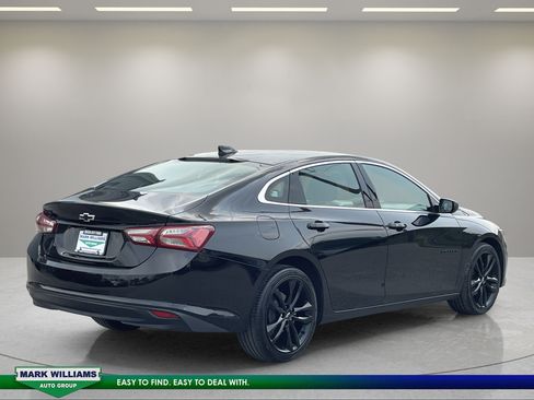 Used 2023 Chevrolet Malibu LT w/ Midnight Edition FWD image 5