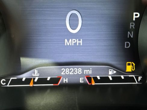 Used 2022 Jeep Cherokee Latitude Lux AWD/4WD image 22