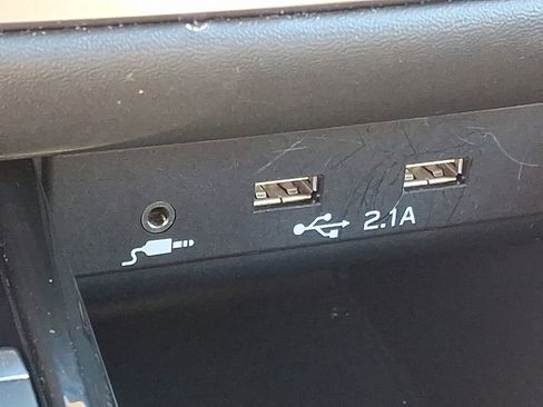 Certified 2022 Subaru Outback Limited w/ Popular Package #2 image 25