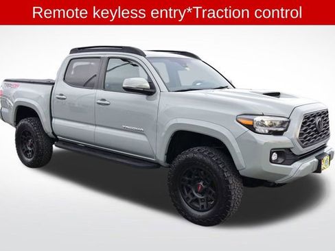 Used 2023 Toyota Tacoma TRD Sport image 6