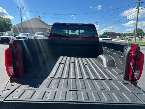 Used 2020 GMC Sierra 2500 SLE w/ SLE Value Package; image 7