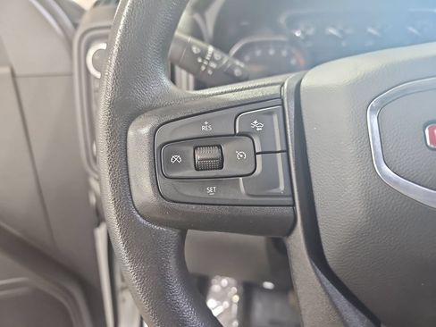 Used 2022 GMC Sierra 1500 Pro w/ Sierra Value Package AWD/4WD image 21