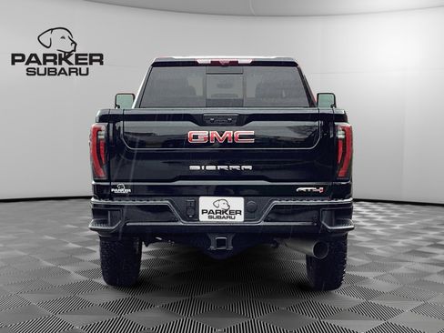 Used 2025 GMC Sierra 2500 AT4 w/ AT4 Premium Plus Package AWD/4WD image 4