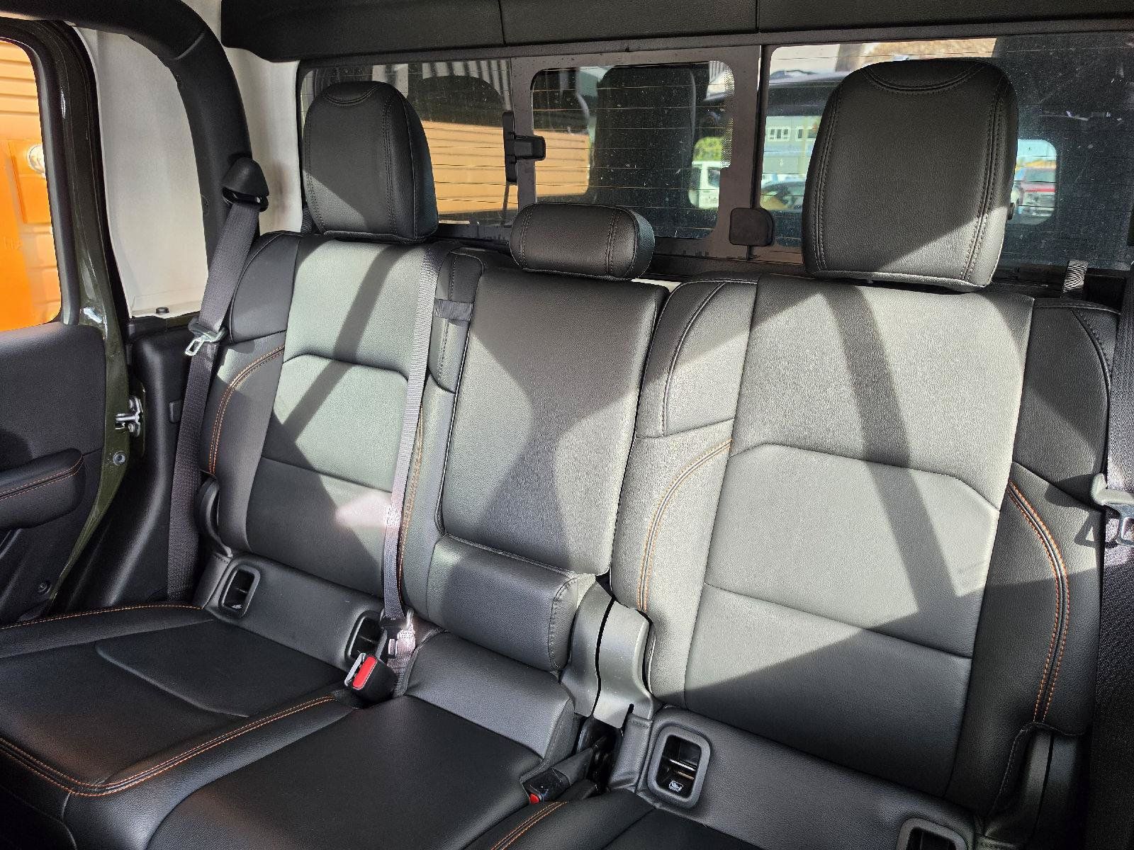 Used 2023 Jeep Gladiator Mojave w/ Cold Weather Group AWD/4WD image 27