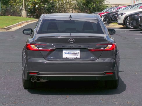 Used 2026 Toyota Camry SE FWD image 20
