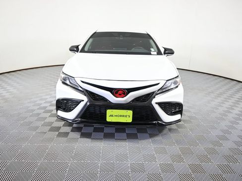 Used 2022 Toyota Camry XSE FWD image 10