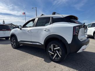 New 2026 Nissan Kicks SV w/ Charging Package video 3