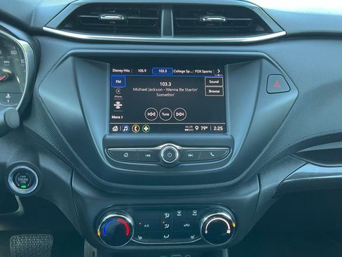 Used 2023 Chevrolet TrailBlazer LT image 49