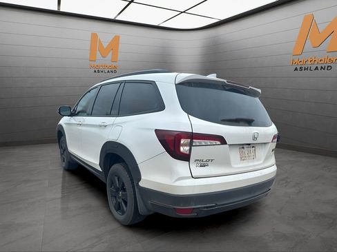 Used 2022 Honda Pilot TrailSport image 3