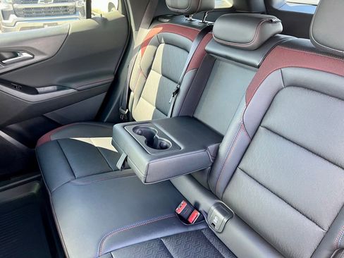 New 2026 Chevrolet Equinox RS AWD/4WD image 25